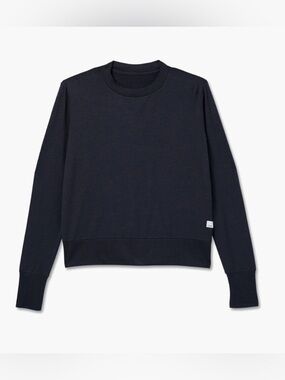 Vuori women’s Daydream crew top XS ultra lightweight long sleeved perfect NWT